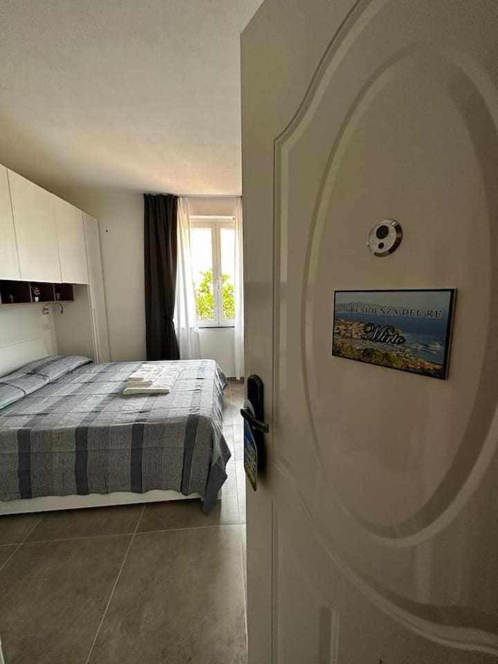 La Residenza Del Re Bed and Breakfast Palau Exteriör bild